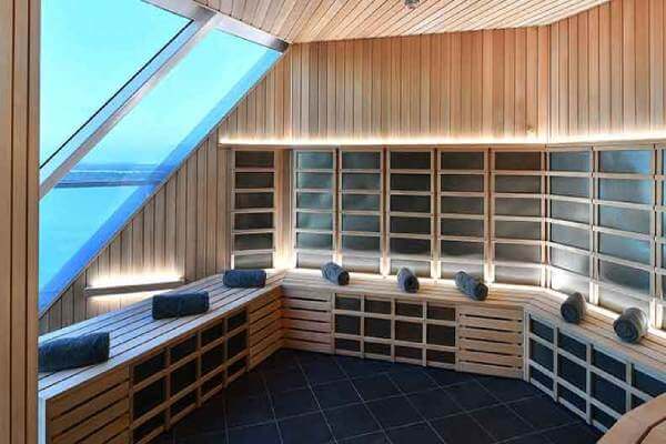 Infrared_Sauna_Room.jpg